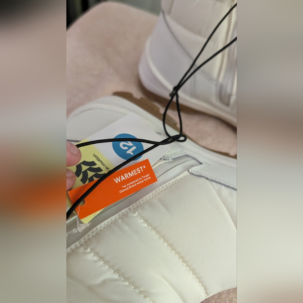 All in Motion womens winter boot 12 NWT - Picture 8 of 10